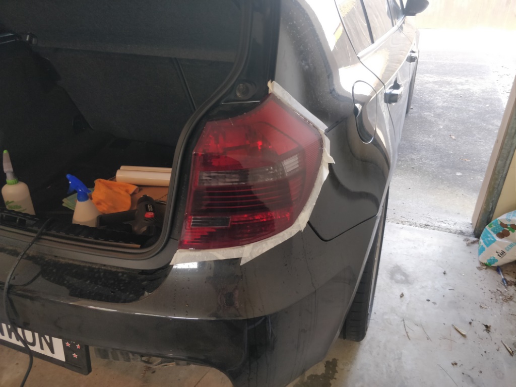 Tinted_Taillights_01.jpg