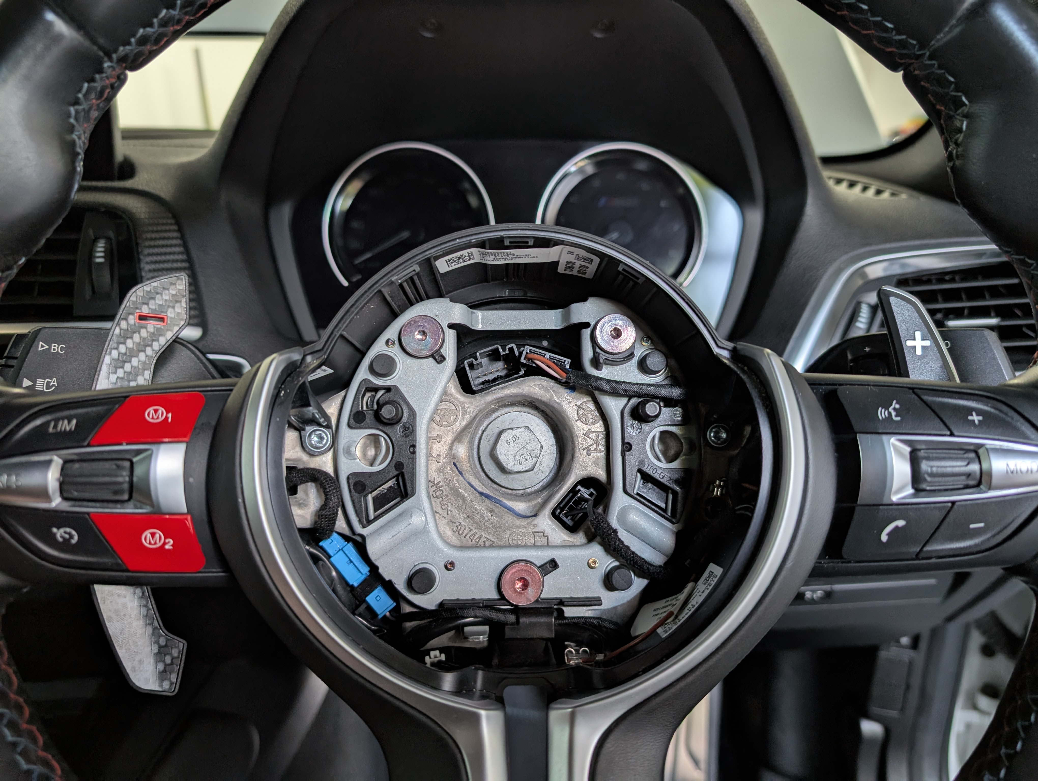 Carbon_Paddles_01.jpg